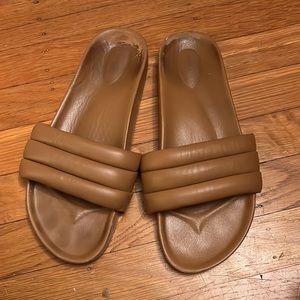 BEATRICE VALENZUELA SANDALIA Size 8